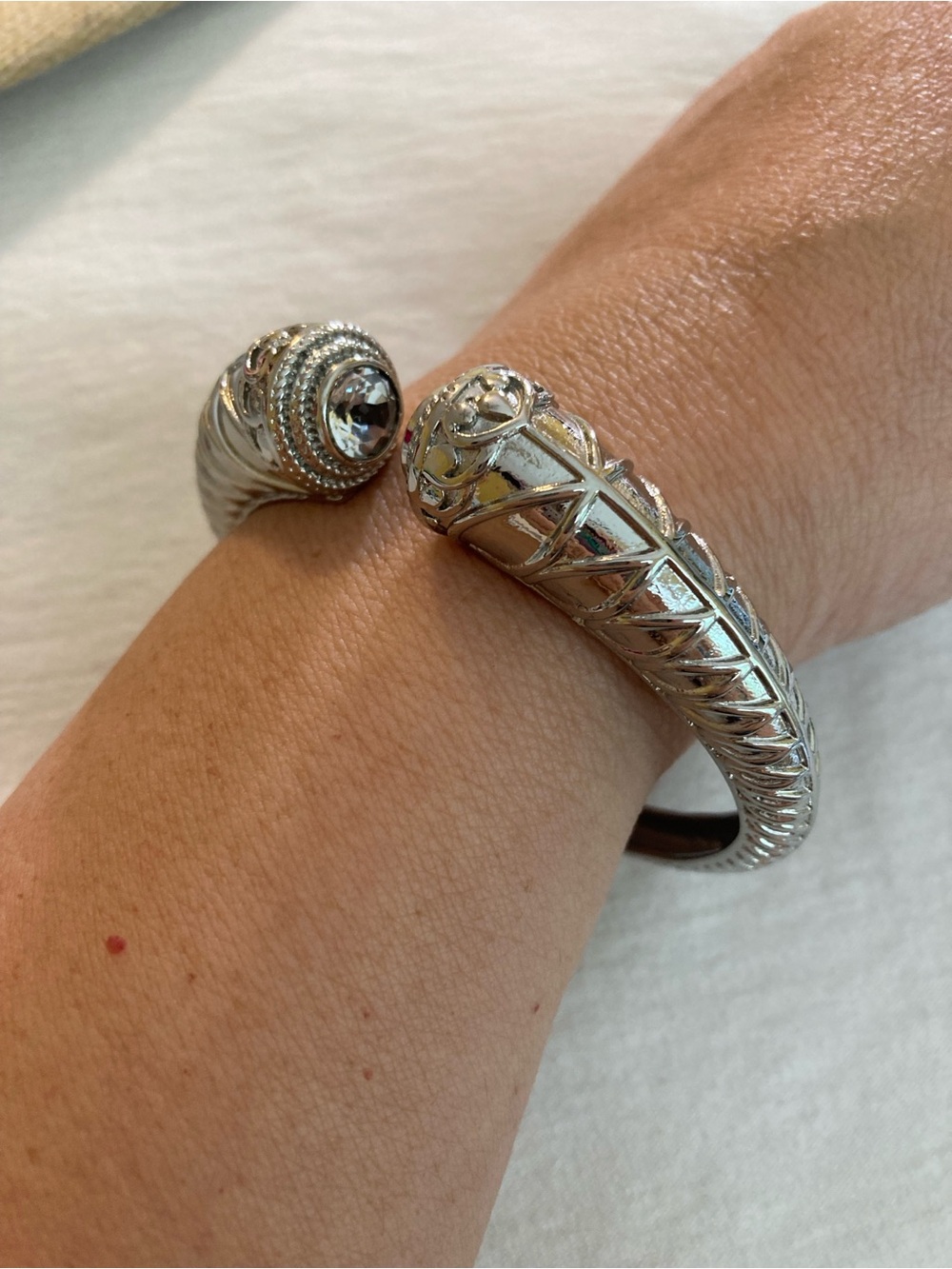 Jeweled Silver Tone Light Gray End Stones Hinged Bracelet